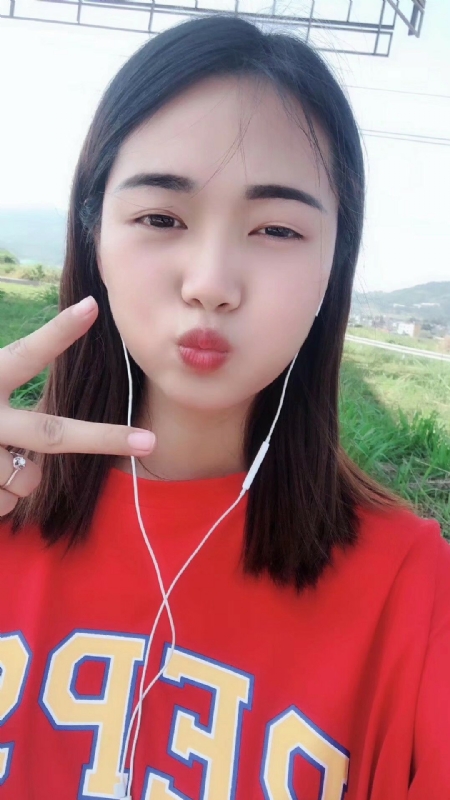 深拥必定温暖的第一张照片--台湾王婆说媒