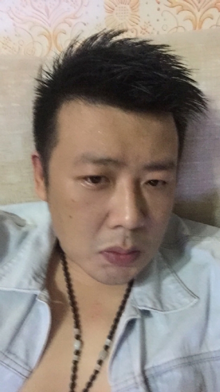 沐浴阳光的第一张照片--台湾王婆说媒