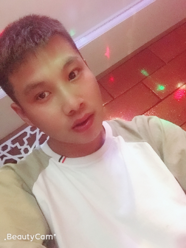 阿锋的第一张照片--台湾王婆说媒