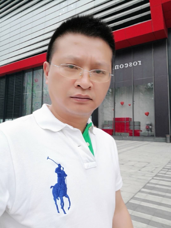 硬汉的第一张照片--台湾王婆说媒