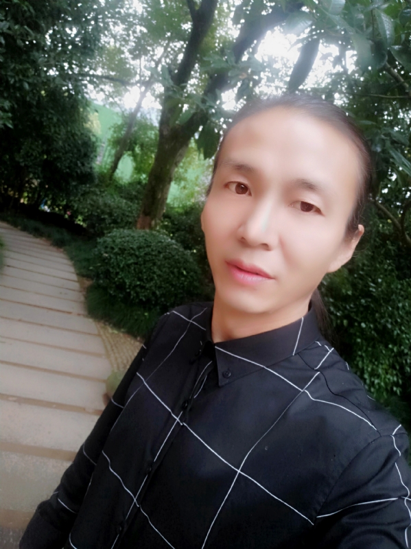 北方的狼的第一张照片--台湾王婆说媒