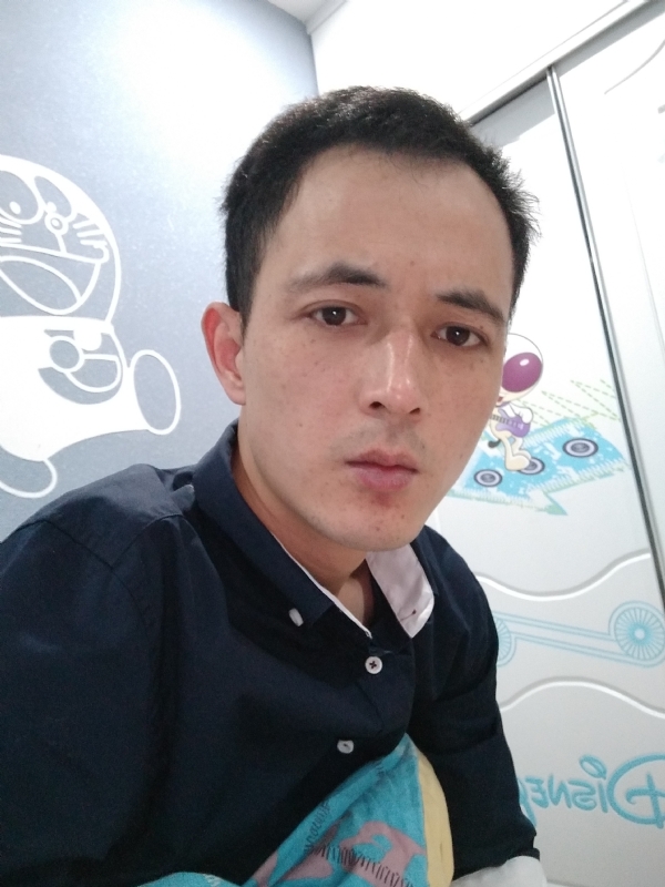 容晨的第一张照片--台湾王婆说媒
