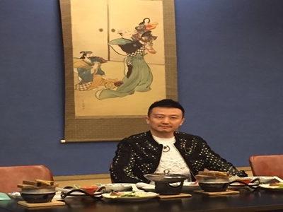 月影沙丘的第一张照片--台湾王婆说媒