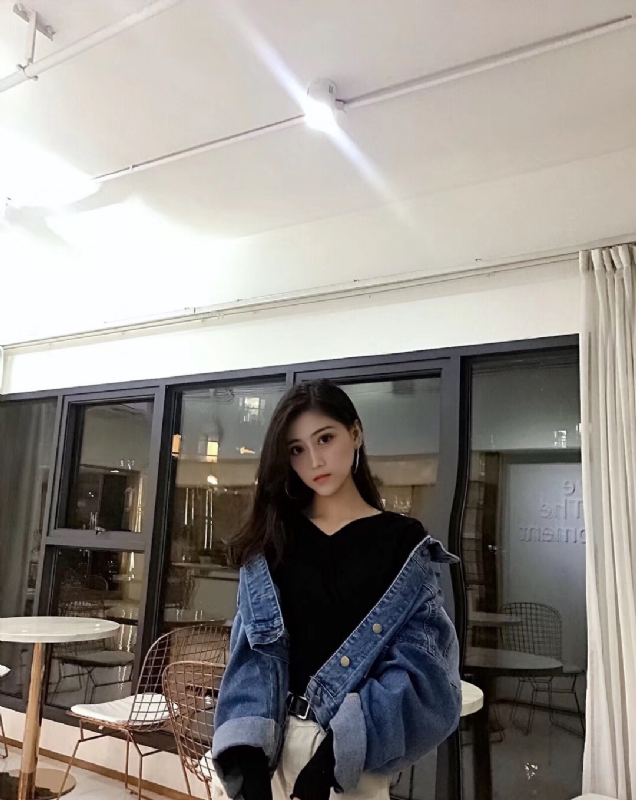 爱笑的眼睛的第一张照片--台湾王婆说媒