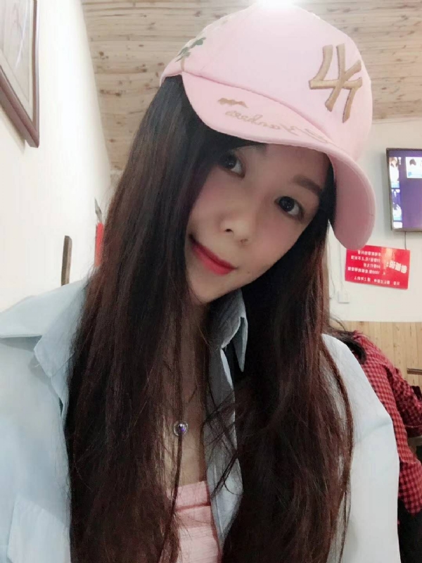 丹丹的第三张照片--台湾王婆说媒