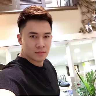 拥有神一样的男人的第一张照片--台湾王婆说媒