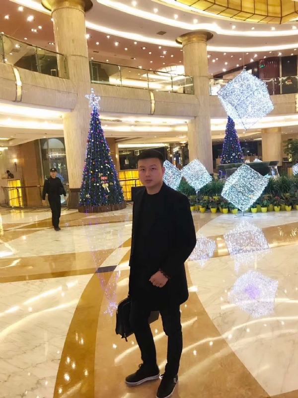 够钟的第一张照片--台湾王婆说媒