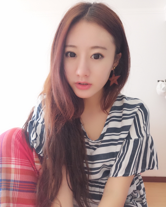 没有故事的女同学的第二张照片--台湾王婆说媒