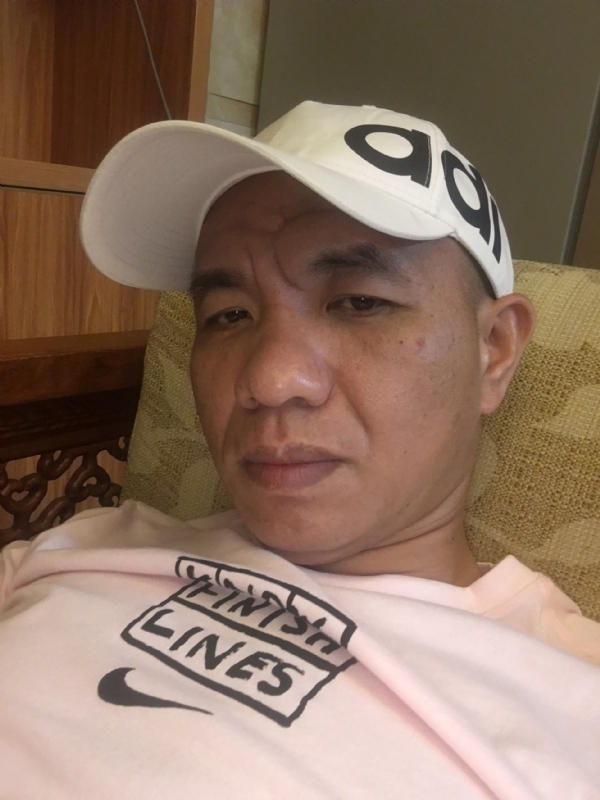坚持到底的第一张照片--台湾王婆说媒