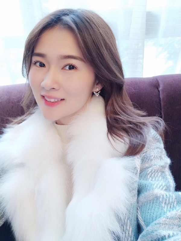 邓媛的第一张照片--台湾王婆说媒
