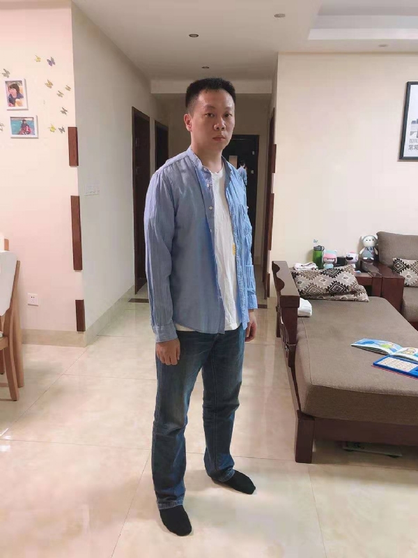 以勒的第一张照片--台湾王婆说媒