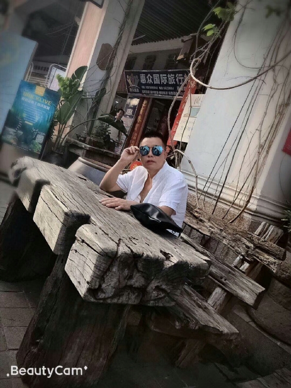 啊东的第一张照片--台湾王婆说媒