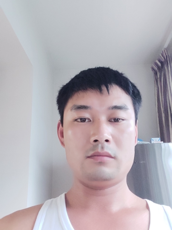 MM的第三张照片--台湾王婆说媒