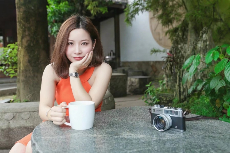 鸢莺的第一张照片--台湾王婆说媒