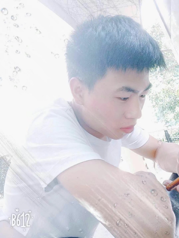对她说晚安的第一张照片--台湾王婆说媒