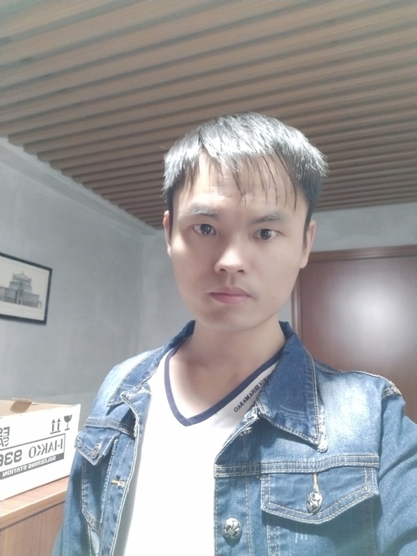 阿信的第一张照片--台湾王婆说媒