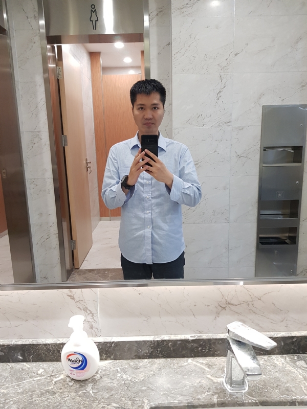 猩猩的第一张照片--台湾王婆说媒