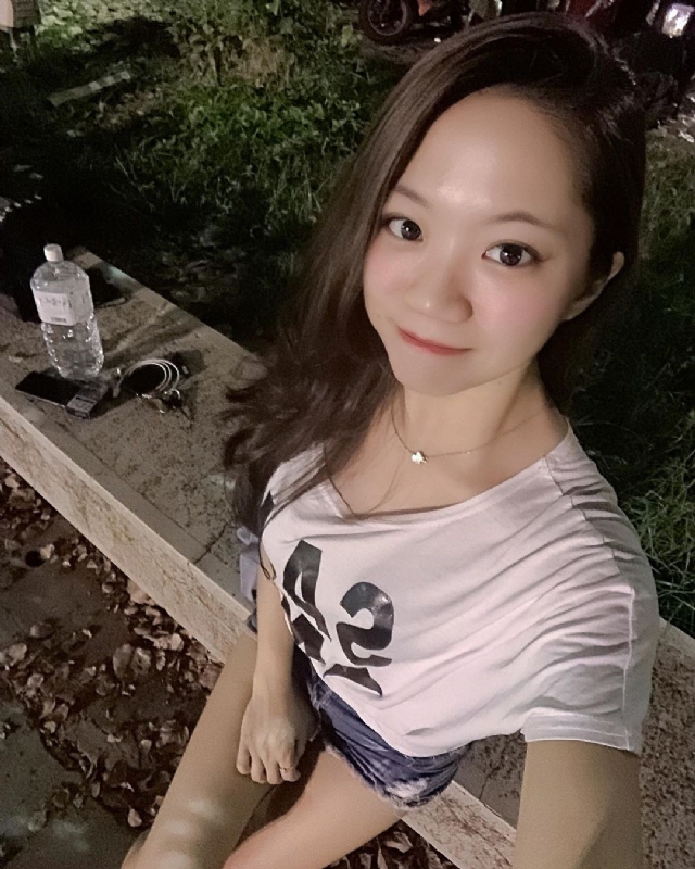 欣欣的第一张照片--台湾王婆说媒