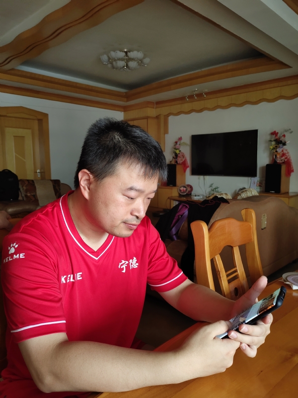 小春的第一张照片--台湾王婆说媒