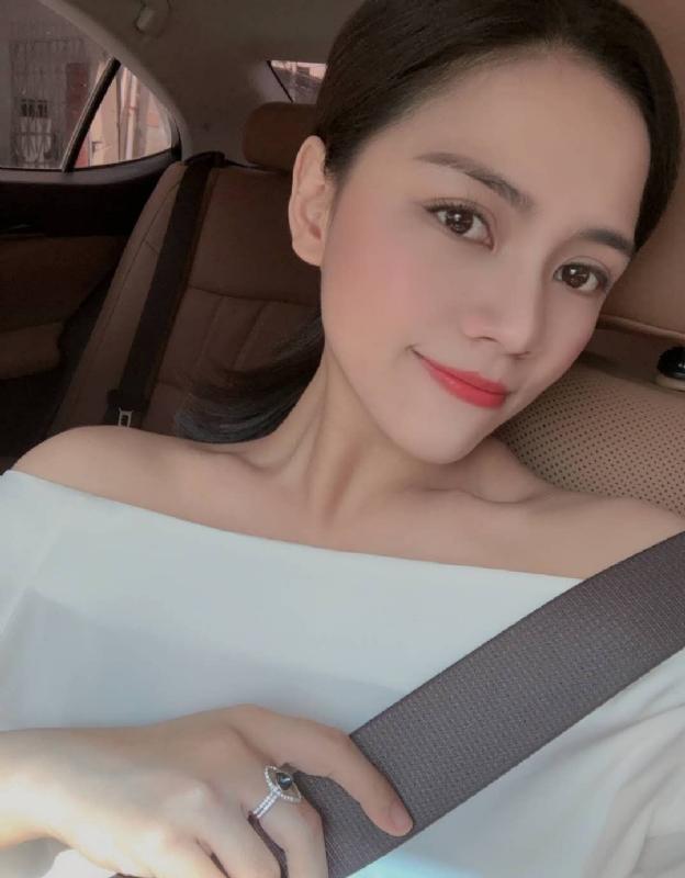 Anna安娜的第一张照片--台湾王婆说媒