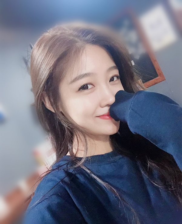 惜霜的第一张照片--台湾王婆说媒