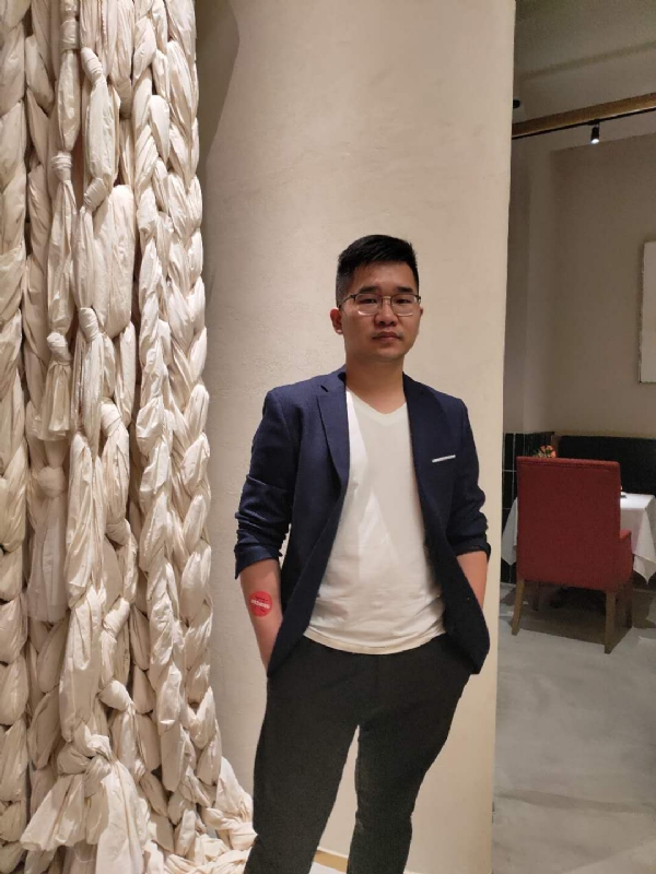 在路上的第二张照片--台湾王婆说媒