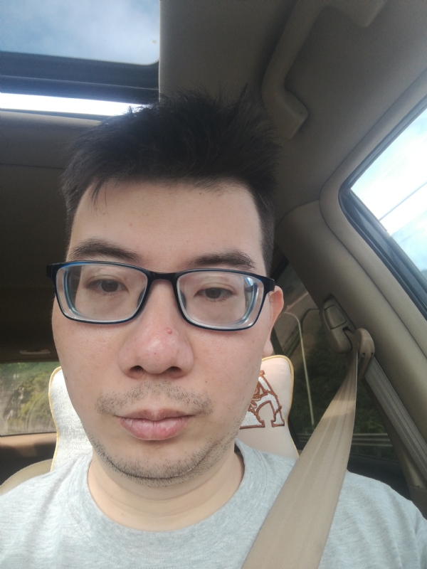 永恒无望的第一张照片--台湾王婆说媒