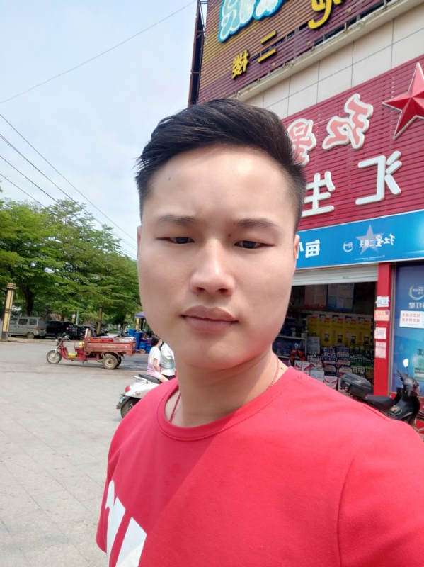 刘振军的第一张照片--台湾王婆说媒