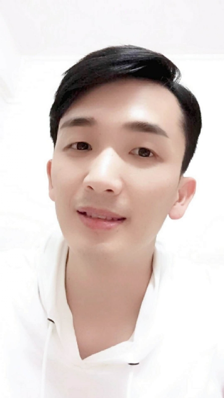 小锕方的第一张照片--台湾王婆说媒