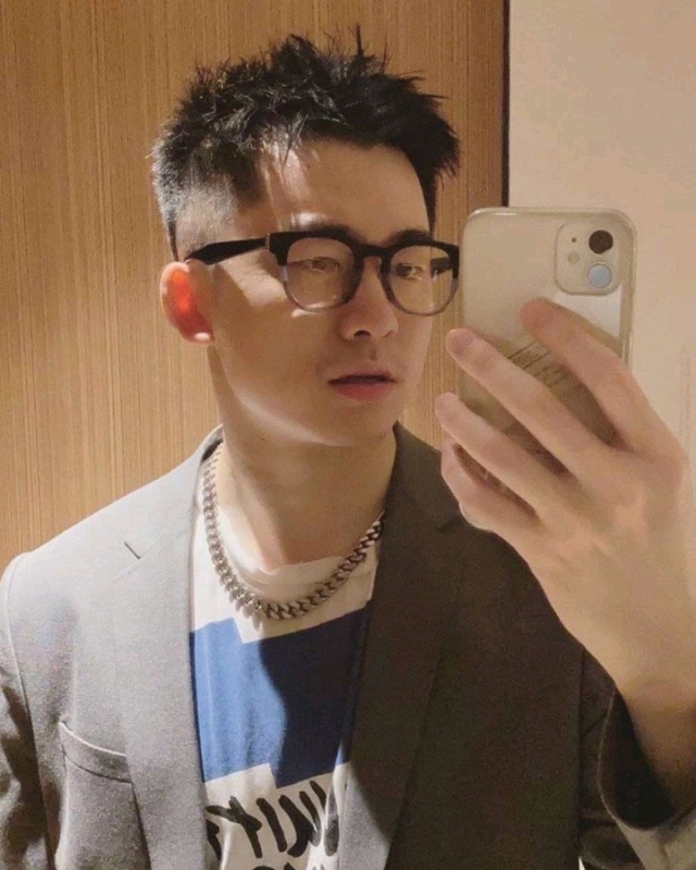 启航的第一张照片--台湾王婆说媒
