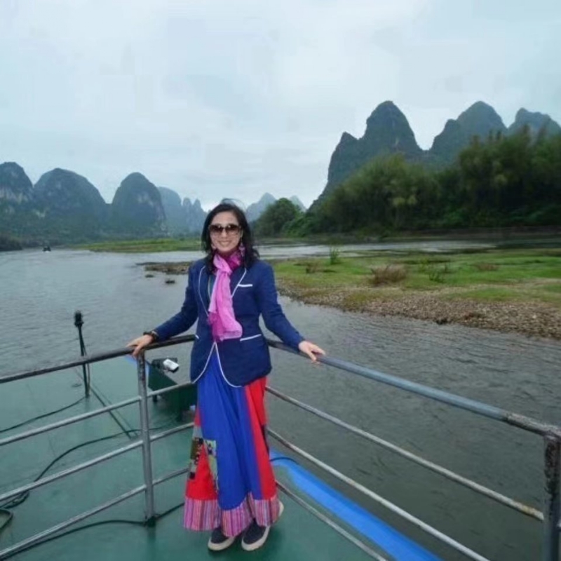 julia的第一张照片--台湾王婆说媒