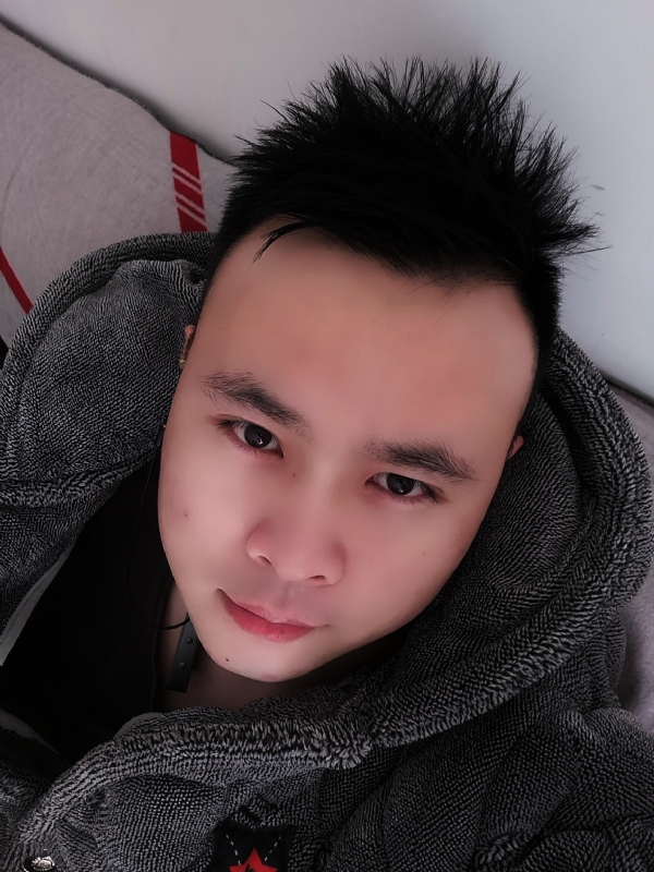 明明的第一张照片--台湾王婆说媒