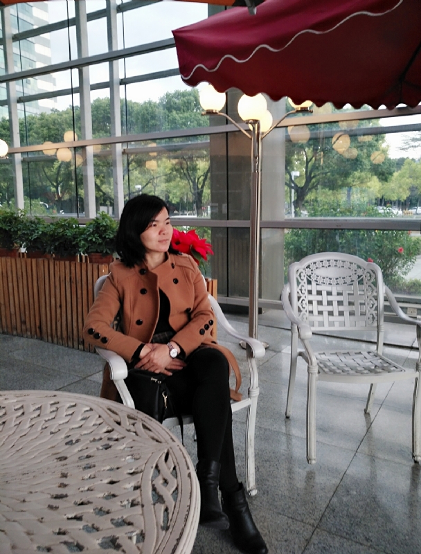 执迷不悔的第一张照片--台湾王婆说媒