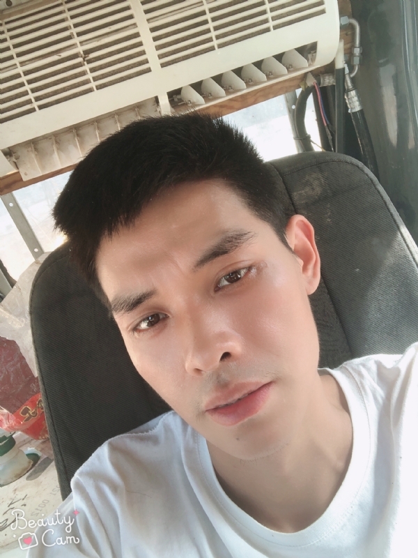 小董的第一张照片--台湾王婆说媒