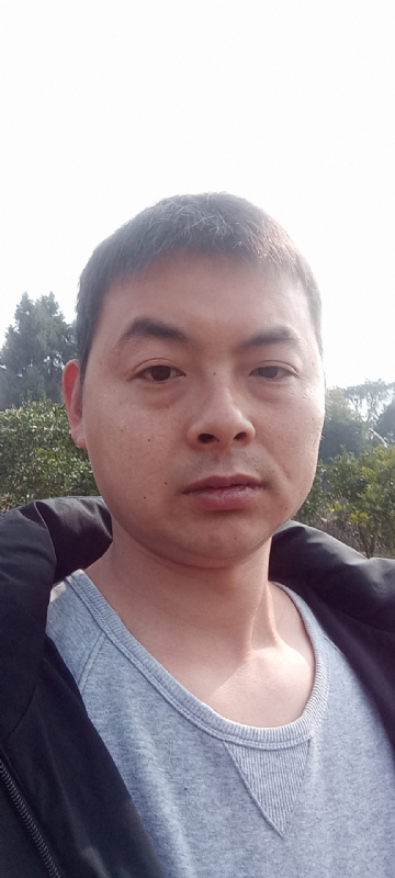 亲亲抱抱我爱你的第一张照片--台湾王婆说媒