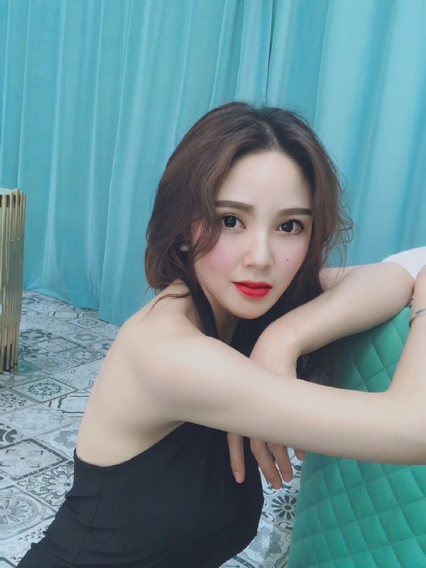 小汤圆的第一张照片--台湾王婆说媒