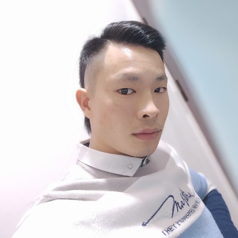 为爱付出的第一张照片--台湾王婆说媒