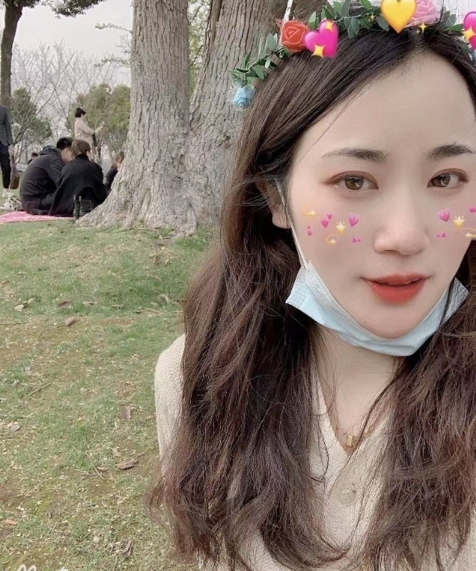 小花的第一张照片--台湾王婆说媒
