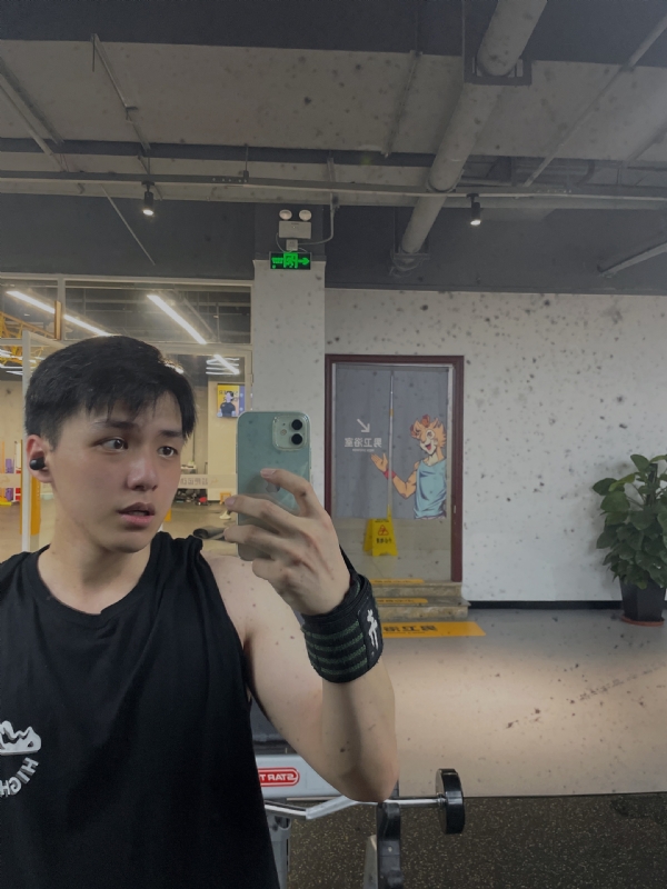 想吃猫的鱼的第一张照片--台湾王婆说媒
