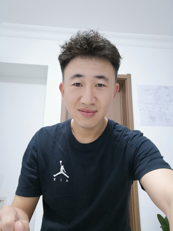 小样的第一张照片--台湾王婆说媒
