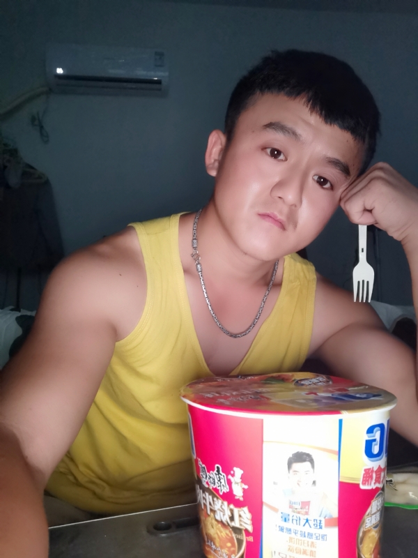 飞飞的第一张照片--台湾王婆说媒