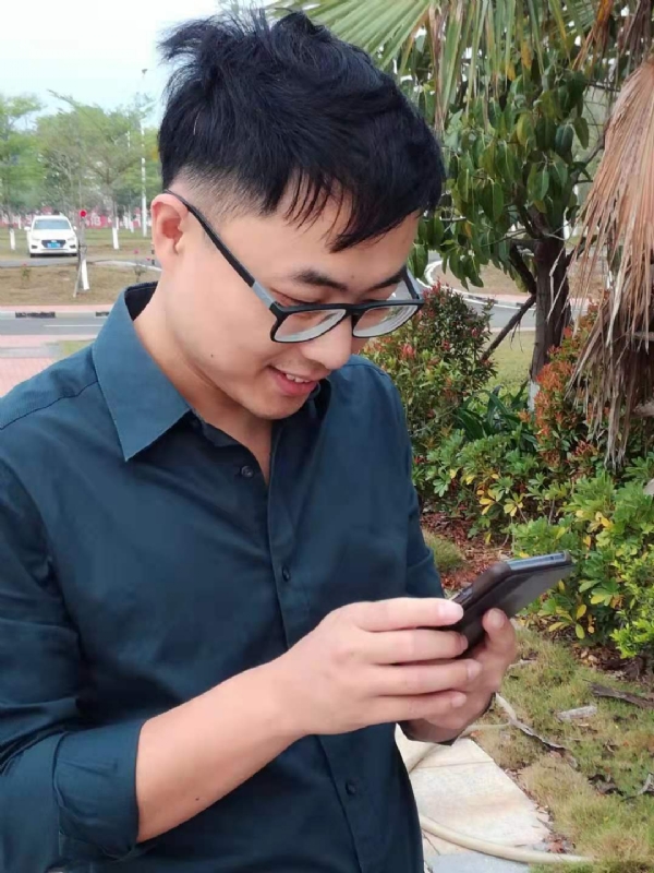 鼠王子的第一张照片--台湾王婆说媒