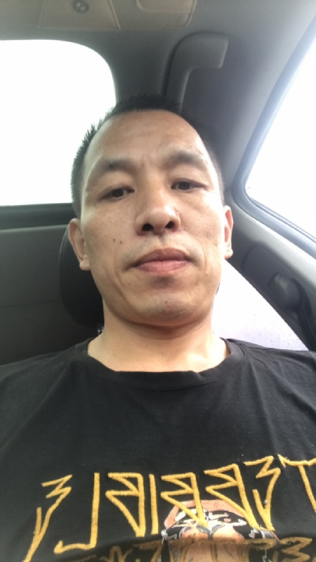 迷茫的第一张照片--台湾王婆说媒