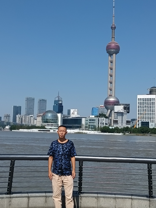 伪装浪漫的第一张照片--台湾王婆说媒