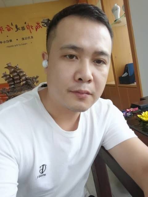 礼哥的第二张照片--台湾王婆说媒