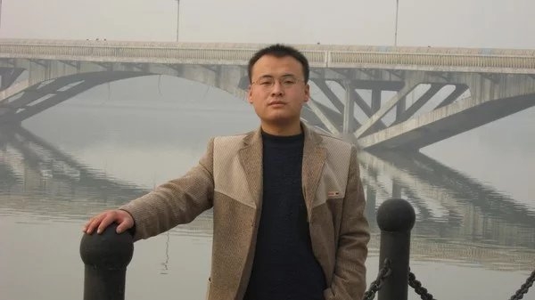 云中望月的第一张照片--台湾王婆说媒