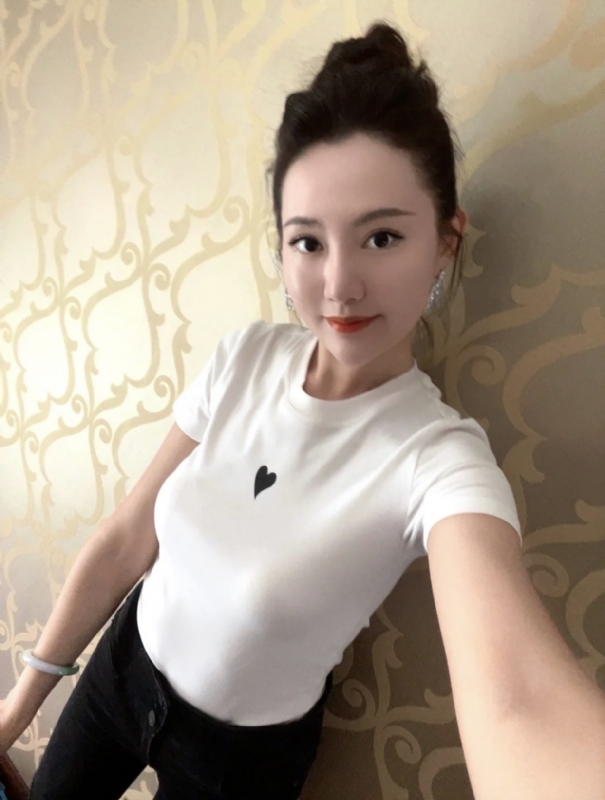 雨熙的第一张照片--台湾王婆说媒