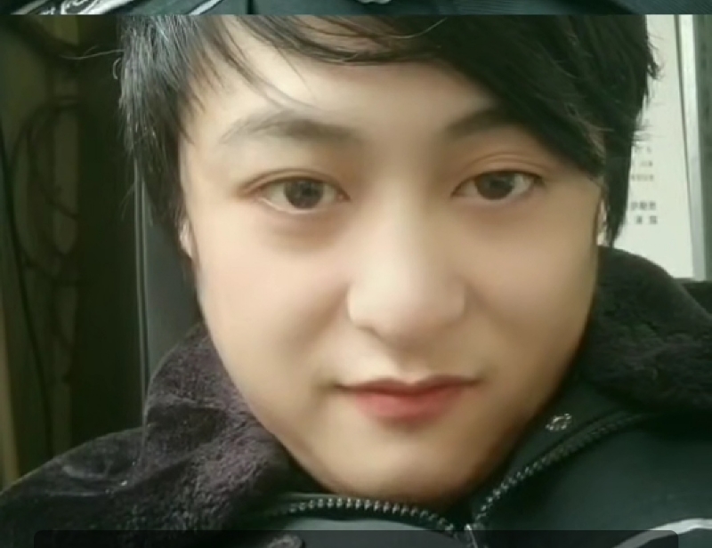 小玮的第一张照片--台湾王婆说媒