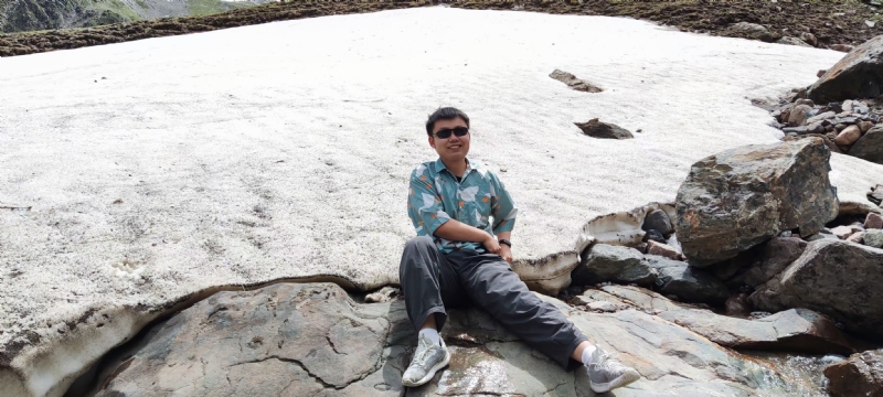 顶顶少年的第一张照片--台湾王婆说媒