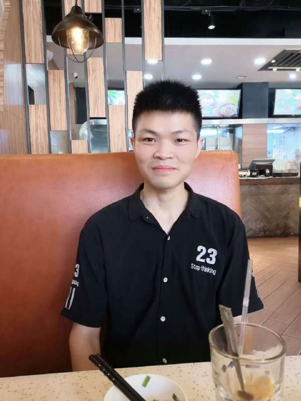 Mickey的第一张照片--台湾王婆说媒
